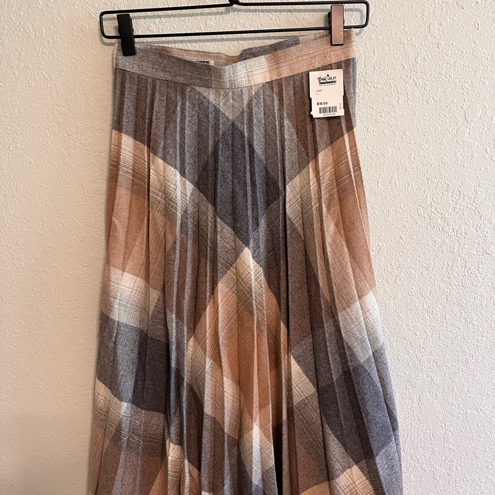 Pendleton style Women's Maxi Skirt - Tan and Gray Plaid